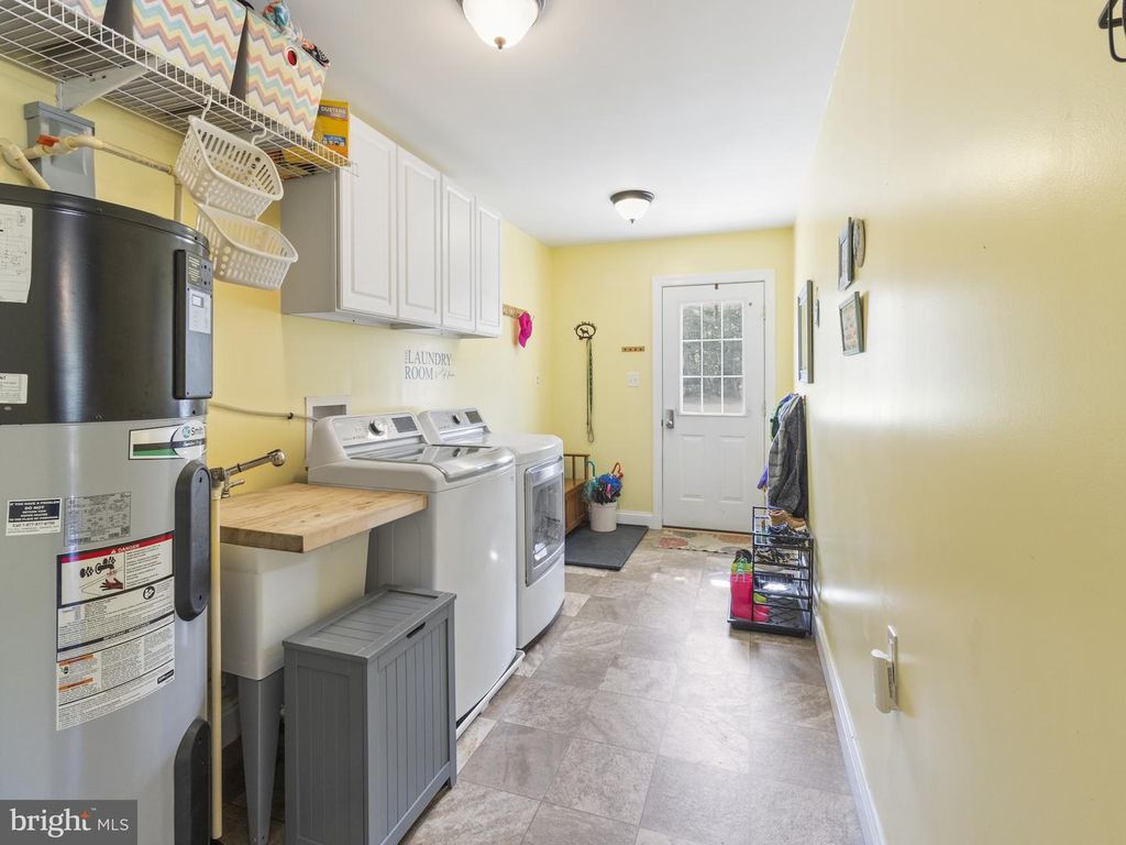 Image 66 of property listing at 43430 BROWNS LN, Leonardtown, MD 20650