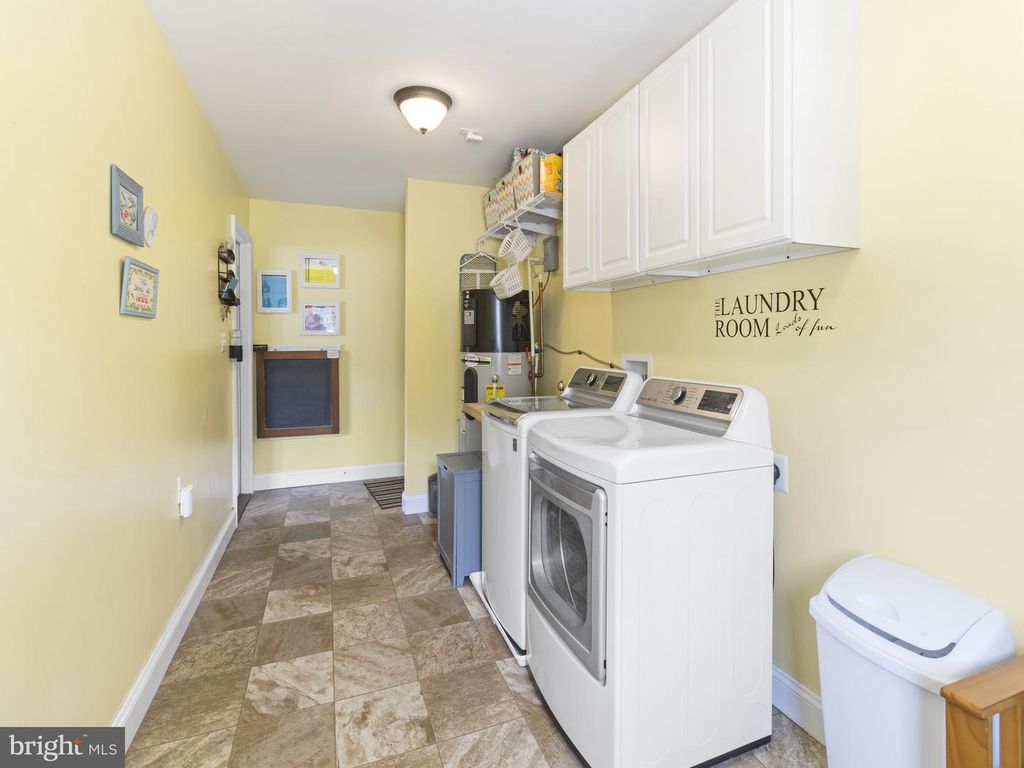 Image 67 of property listing at 43430 BROWNS LN, Leonardtown, MD 20650