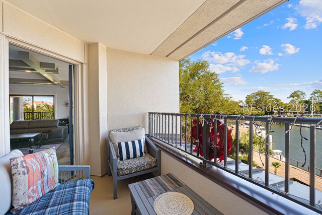 7 Shelter Cove Ln Apt 7549, Hilton Head Island, SC 29928