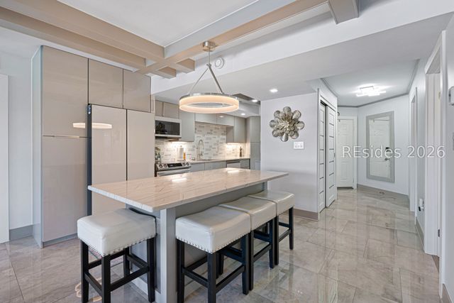 7 Shelter Cove Ln Apt 7549, Hilton Head Island, SC 29928