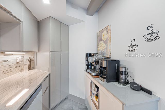 7 Shelter Cove Ln Apt 7549, Hilton Head Island, SC 29928