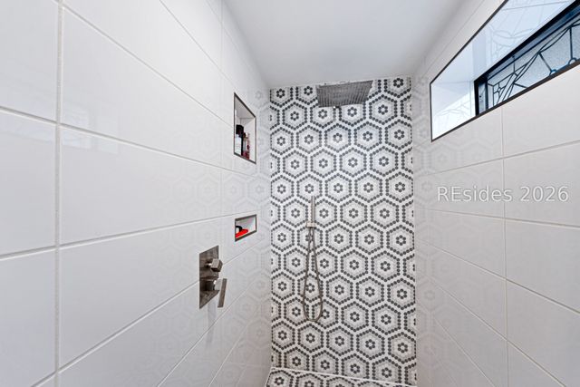 7 Shelter Cove Ln Apt 7549, Hilton Head Island, SC 29928