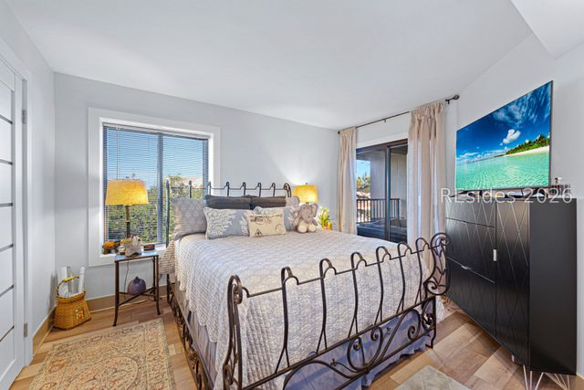 7 Shelter Cove Ln Apt 7549, Hilton Head Island, SC 29928