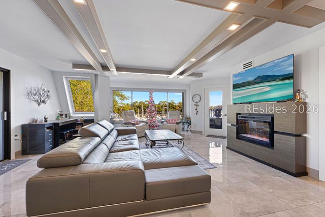 7 Shelter Cove Ln Apt 7549, Hilton Head Island, SC 29928