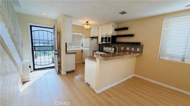 12750 Centralia 130, Lakewood, CA 90715