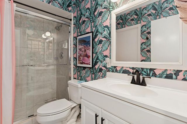 13 Fairway, Boynton Beach, FL 33436