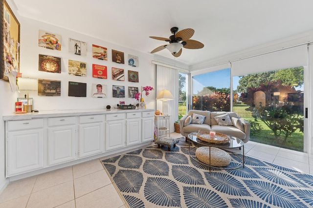 13 Fairway, Boynton Beach, FL 33436