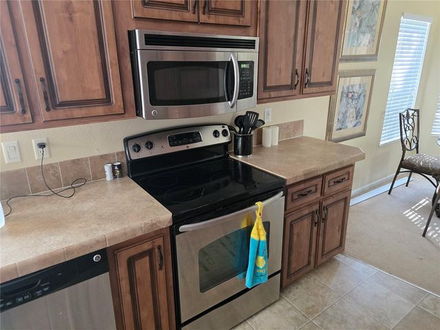 3690 SE 54TH AVENUE, Morriston, FL 32668