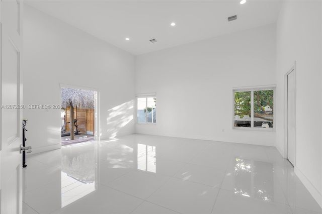 5330 SW 7th Street, Miami, FL 33134