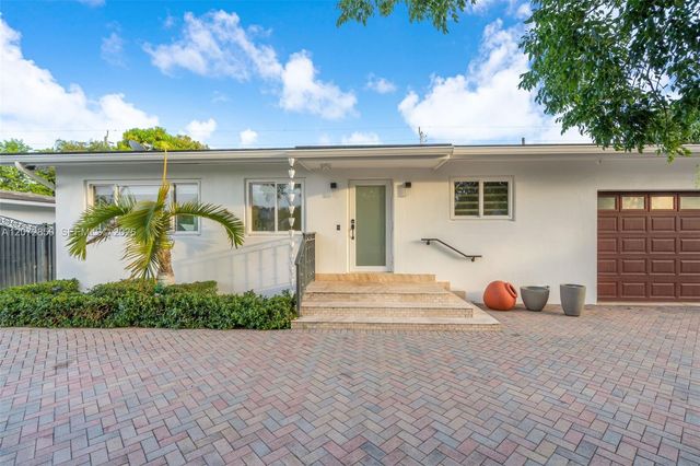 5330 SW 7th Street, Miami, FL 33134