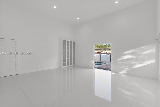 5330 SW 7th Street, Miami, FL 33134