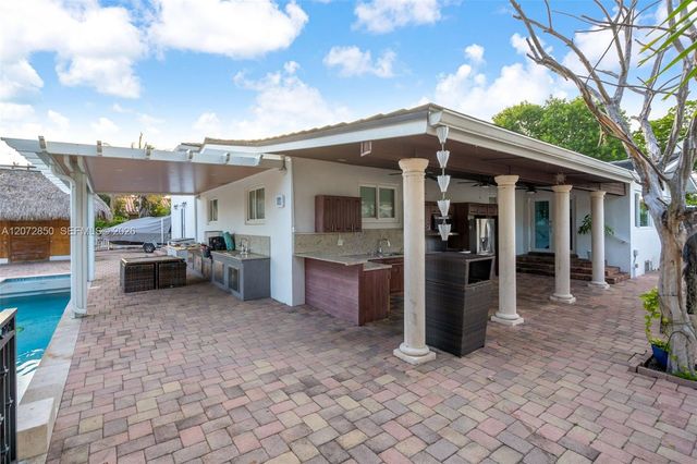 5330 SW 7th Street, Miami, FL 33134