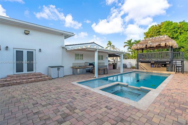 5330 SW 7th Street, Miami, FL 33134
