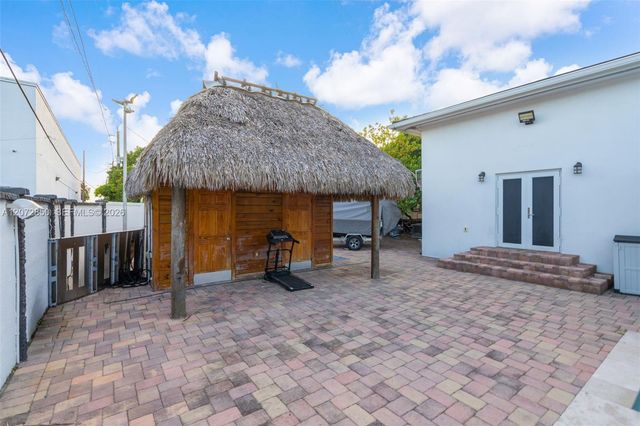 5330 SW 7th Street, Miami, FL 33134