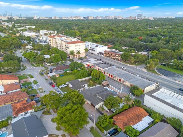5330 SW 7th Street, Miami, FL 33134