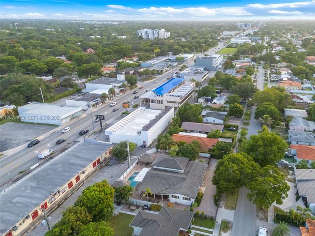 5330 SW 7th Street, Miami, FL 33134