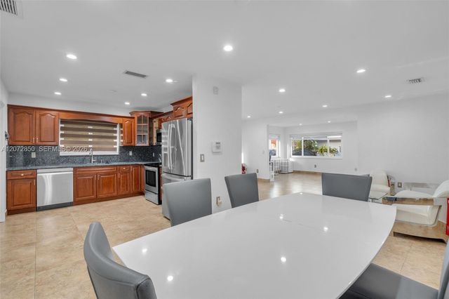5330 SW 7th Street, Miami, FL 33134