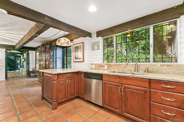 6036 Rainbow Heights Road, Fallbrook, CA 92028