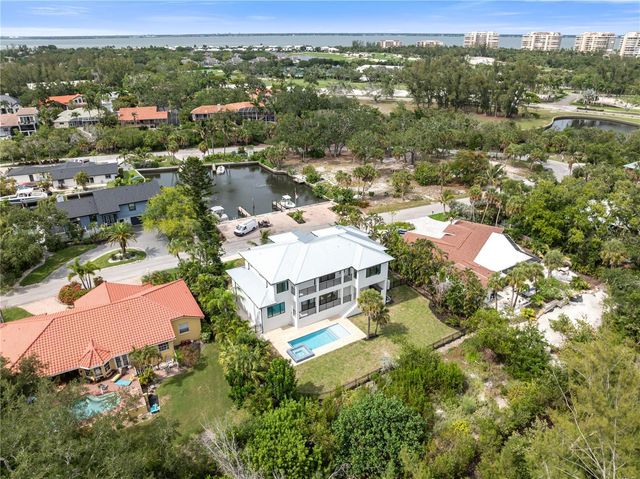 626 BUTTONWOOD DRIVE, Longboat Key, FL 34228