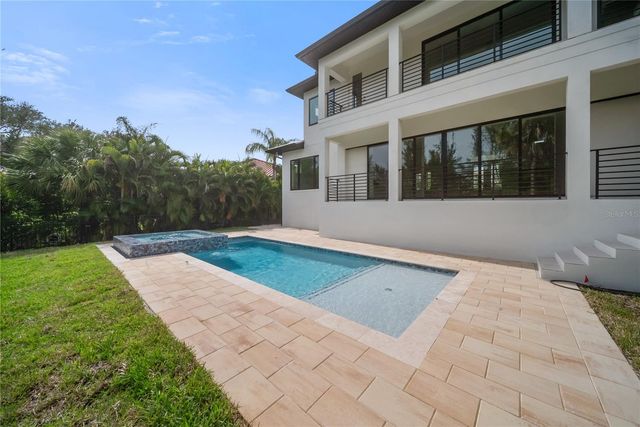 626 BUTTONWOOD DRIVE, Longboat Key, FL 34228