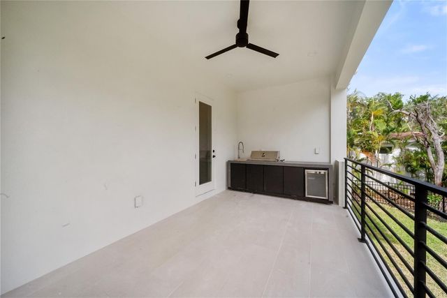 626 BUTTONWOOD DRIVE, Longboat Key, FL 34228