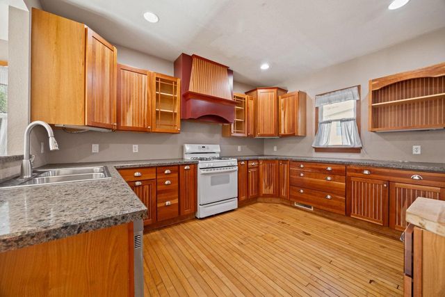 317 N 3rd Street, Fort Atkinson, WI 53538
