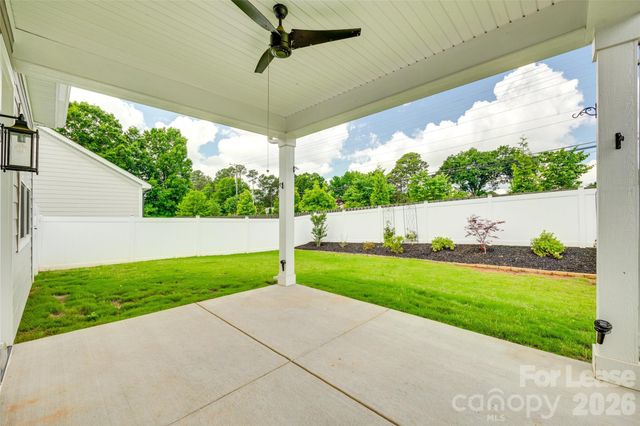 13702 Tranquil Day Drive, Matthews, NC 28105