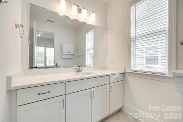 13702 Tranquil Day Drive, Matthews, NC 28105