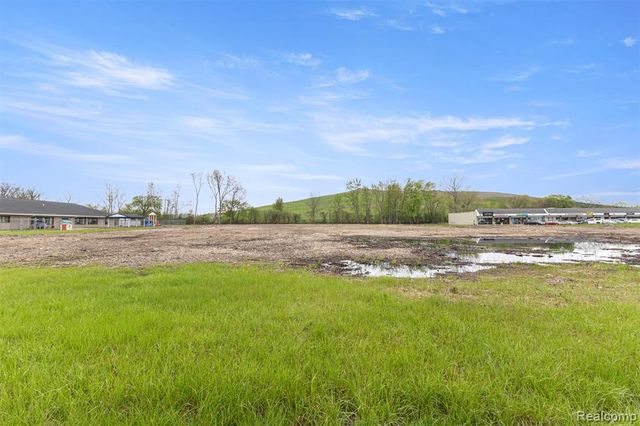 0000 King Road, Riverview, MI 48193