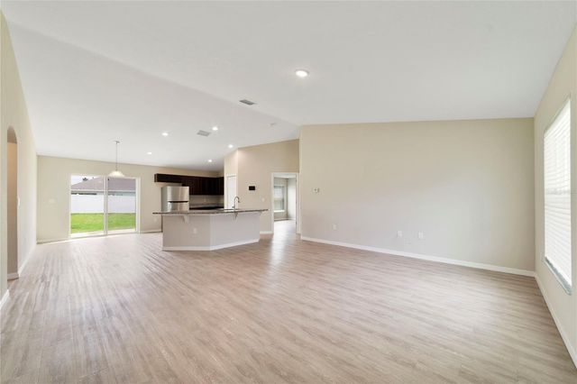 16271 SW 27TH TERRACE ROAD, Ocala, FL 34473