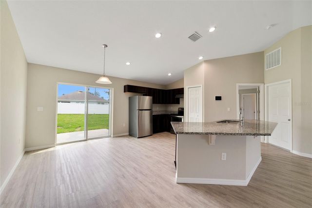 16271 SW 27TH TERRACE ROAD, Ocala, FL 34473