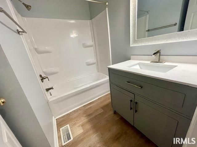 648 Sherwood Hills Drive, Bloomington, IN 47401