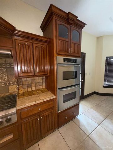 2602 Santa Esperanza Street, Mission, TX 78572