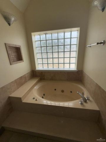 2602 Santa Esperanza Street, Mission, TX 78572