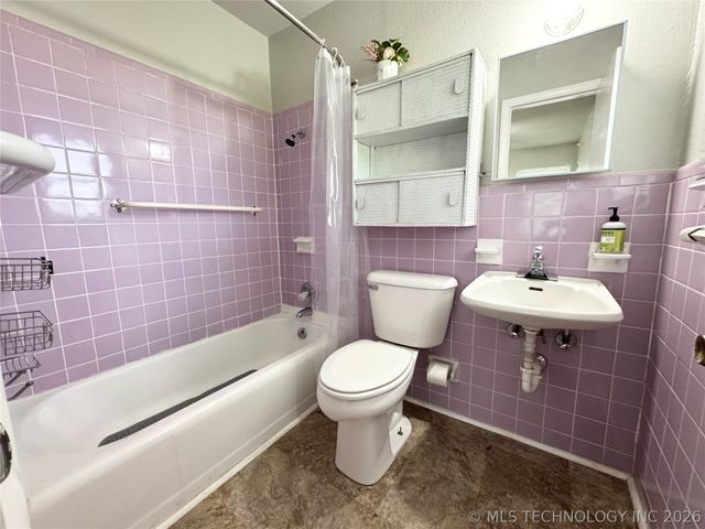1103 Springdale Road, Ardmore, OK 73401