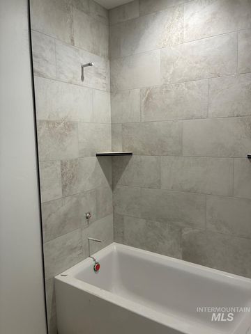 88 E 570 S, Jerome, ID 83338