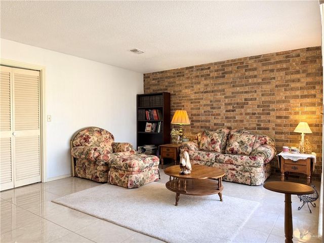 603 S Alamo Road, Alamo, TX 78516