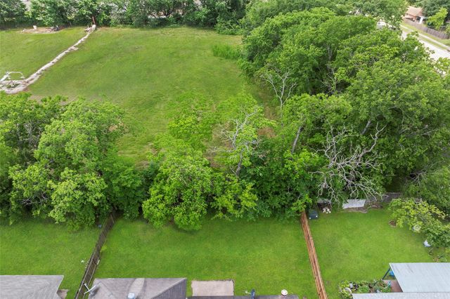4027 Brookhead Trail, Houston, TX 77066