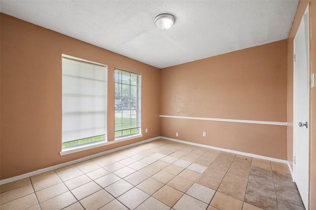 4027 Brookhead Trail, Houston, TX 77066