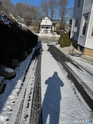 46 Denison Avenue, New London, CT 06320