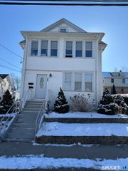 46 Denison Avenue, New London, CT 06320