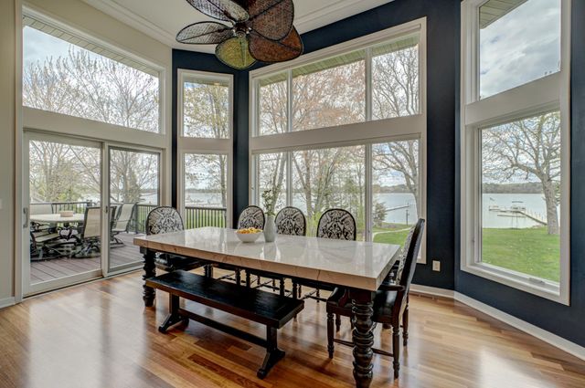 5256 Oxford Street N, Shoreview, MN 55126