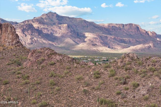 9519 E FLINT Drive, Gold Canyon, AZ 85118