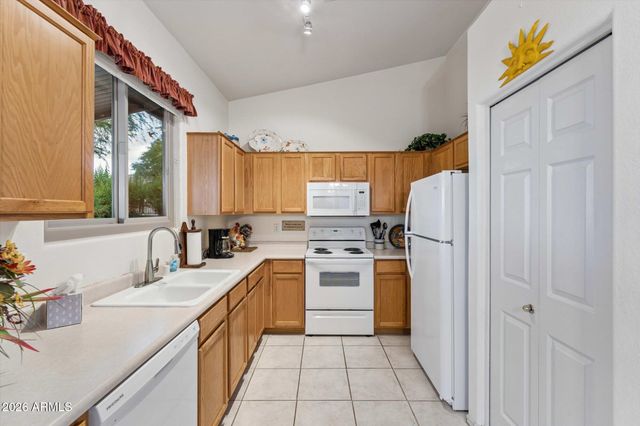 9519 E FLINT Drive, Gold Canyon, AZ 85118