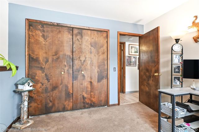 4904 Lake Grove Drive, White Lake Charter Township, MI 48383