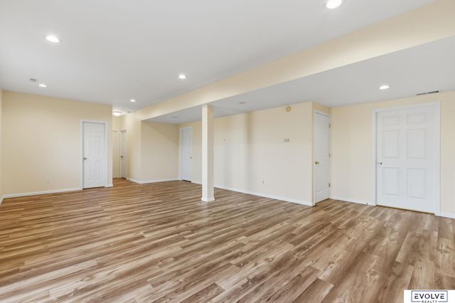 15062 Redman Avenue, Omaha, NE 68116