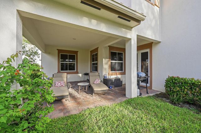 9061 Cattail Run, Parkland, FL 33076