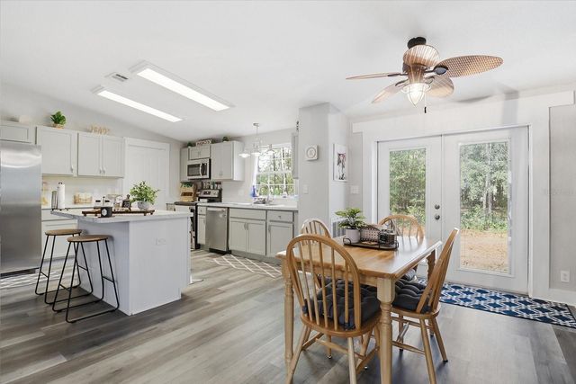 8370 N FIREFLY TERRACE, Crystal River, FL 34428