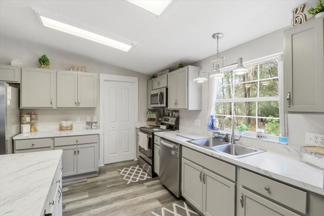 8370 N FIREFLY TERRACE, Crystal River, FL 34428