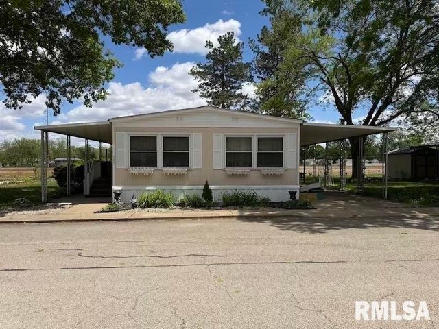 302 WHITE OAK Drive, Morton, IL 61550